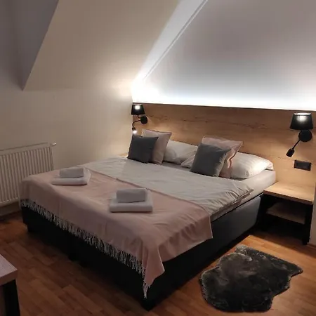 Casa de hóspedes Rezidence Vogelsang 3*