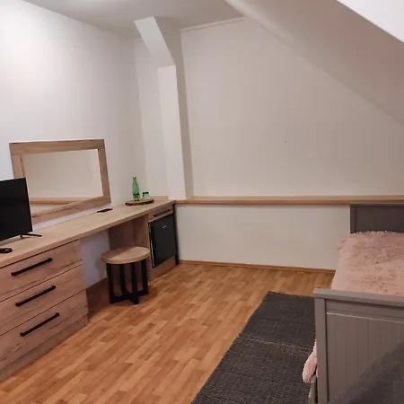 Rezidence Vogelsang Guest house